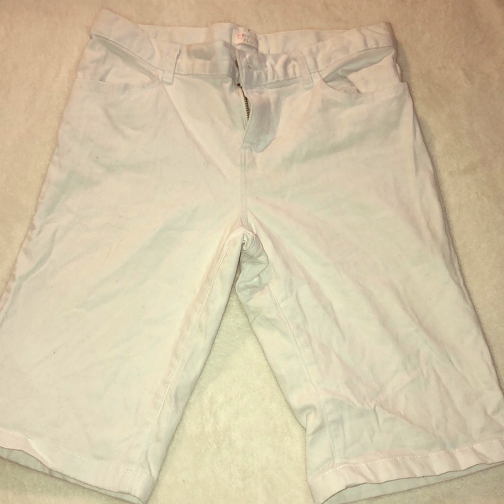WHITE JEAN SHORTS